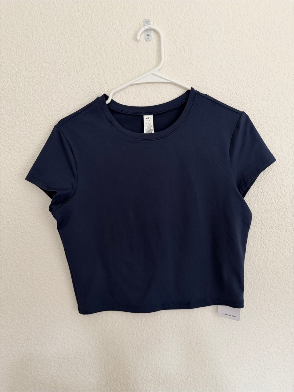 ALO Yoga Alosoft Crop Finesse Navy Short-Sleeve Tee
